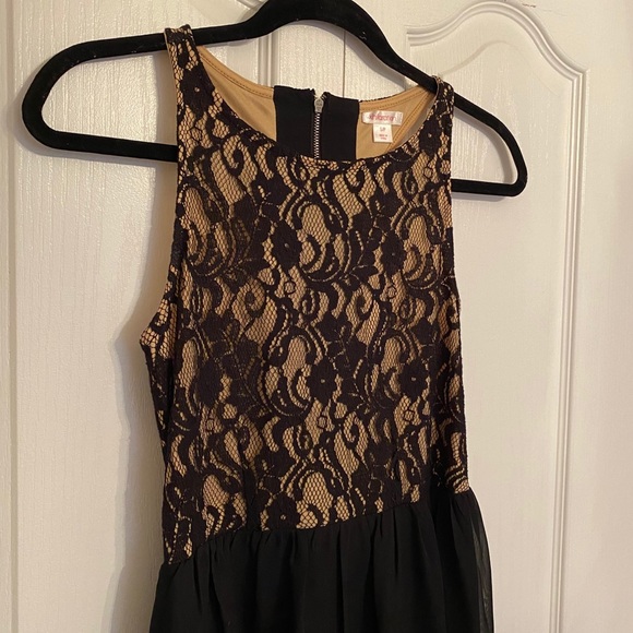 Women's Black Lace Dress - Picture 3 of 5